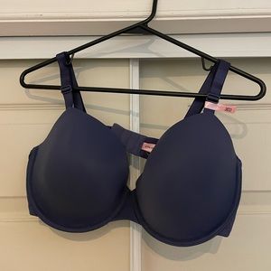 NWT La Vie En Rose Bra